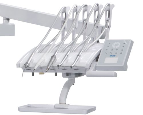 Стоматологическая установка - U200 с верхней подачей инструментов, мембранной панелью управления, итальянской обивкой
